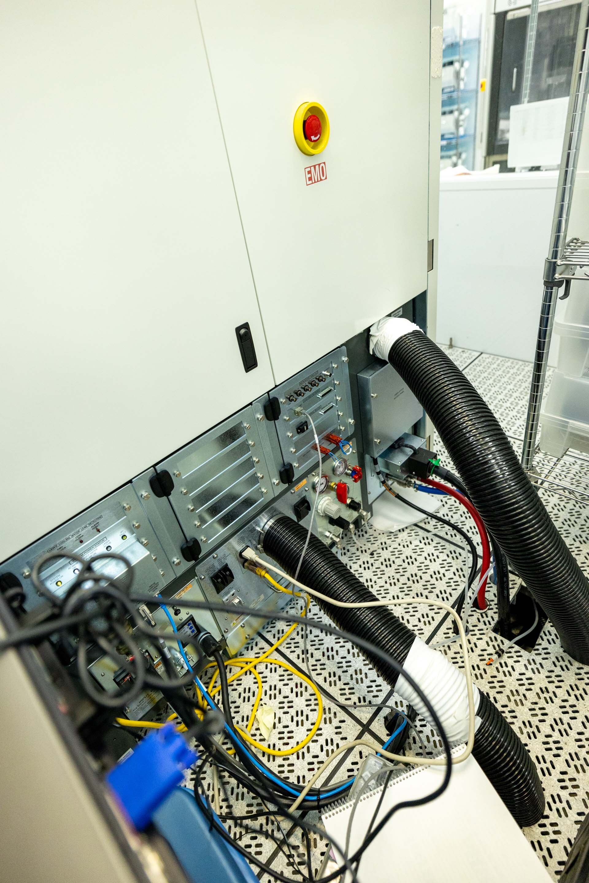 フォト（写真） 使用される KLA / TENCOR AIT XUV 販売のために