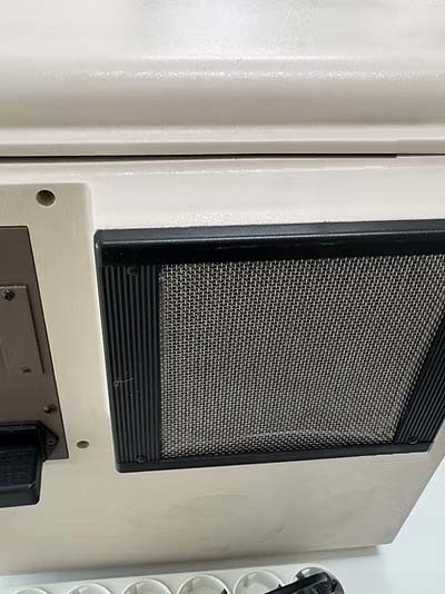 圖為 已使用的 KLA / TENCOR Alpha Step 200 待售