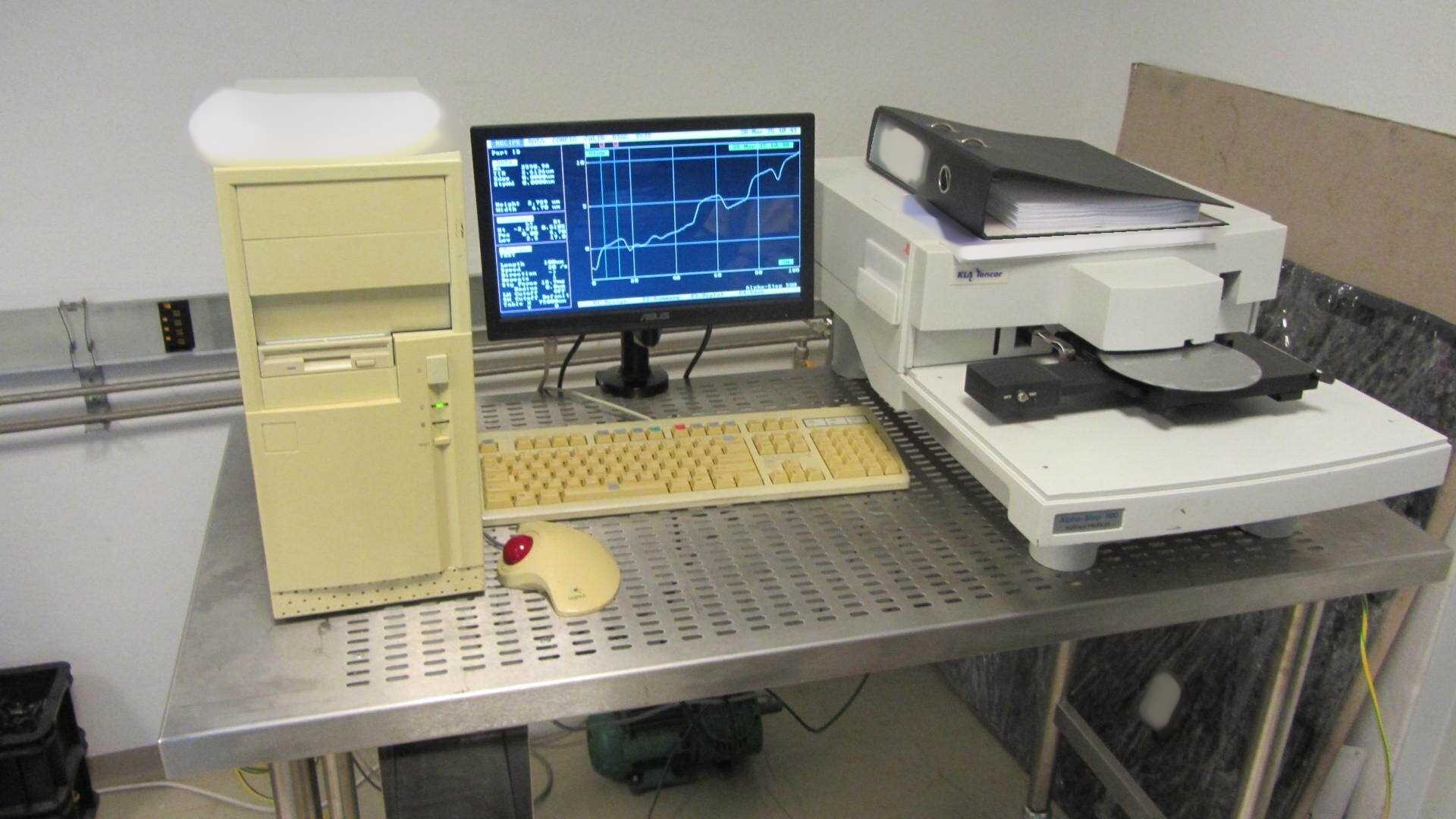 Photo Used KLA / TENCOR Alpha Step 500 For Sale