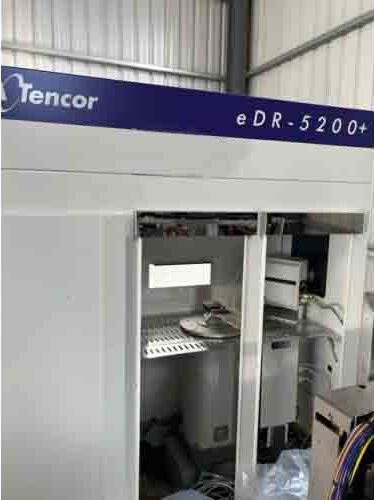 Photo Used KLA / TENCOR eDR-5200+ For Sale