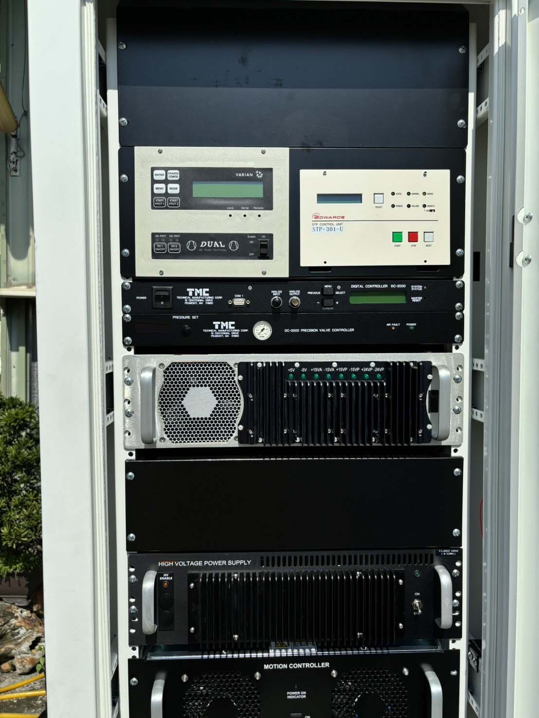 图为 已使用的 KLA / TENCOR eDR-5200 待售