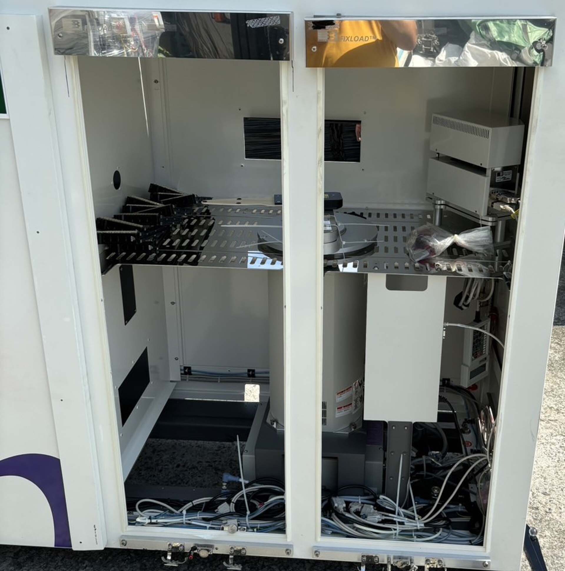 图为 已使用的 KLA / TENCOR eDR-5200 待售