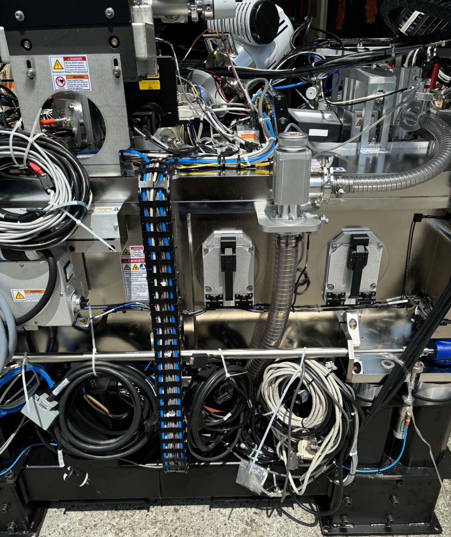图为 已使用的 KLA / TENCOR eDR-5200 待售