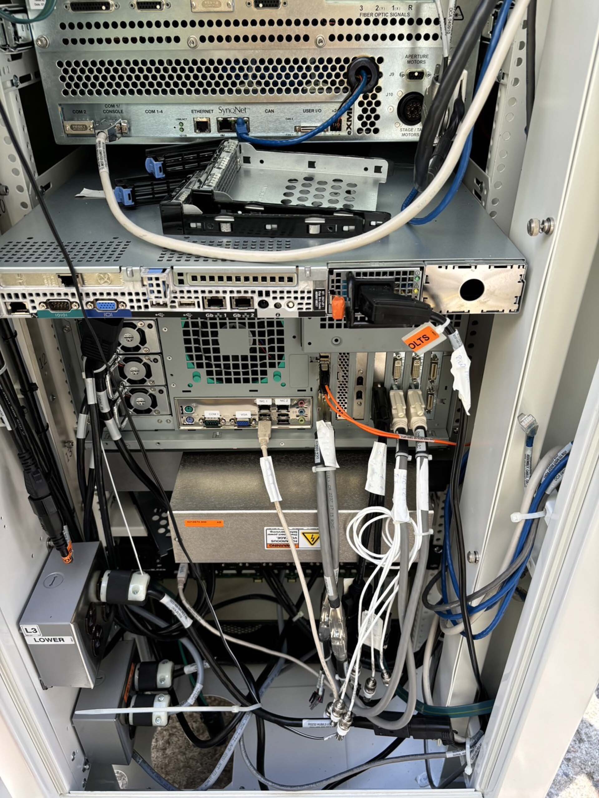 图为 已使用的 KLA / TENCOR eDR-5200 待售