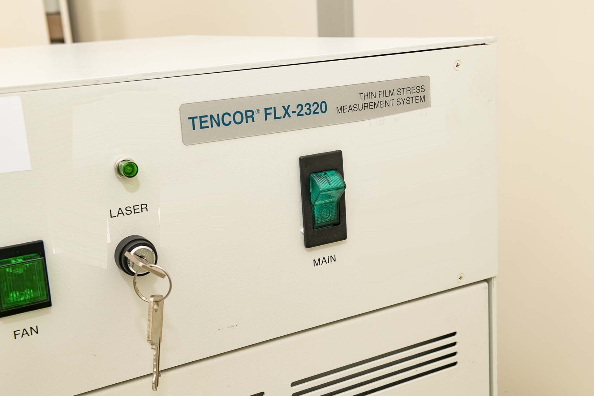 图为 已使用的 KLA / TENCOR FLX-2320 待售