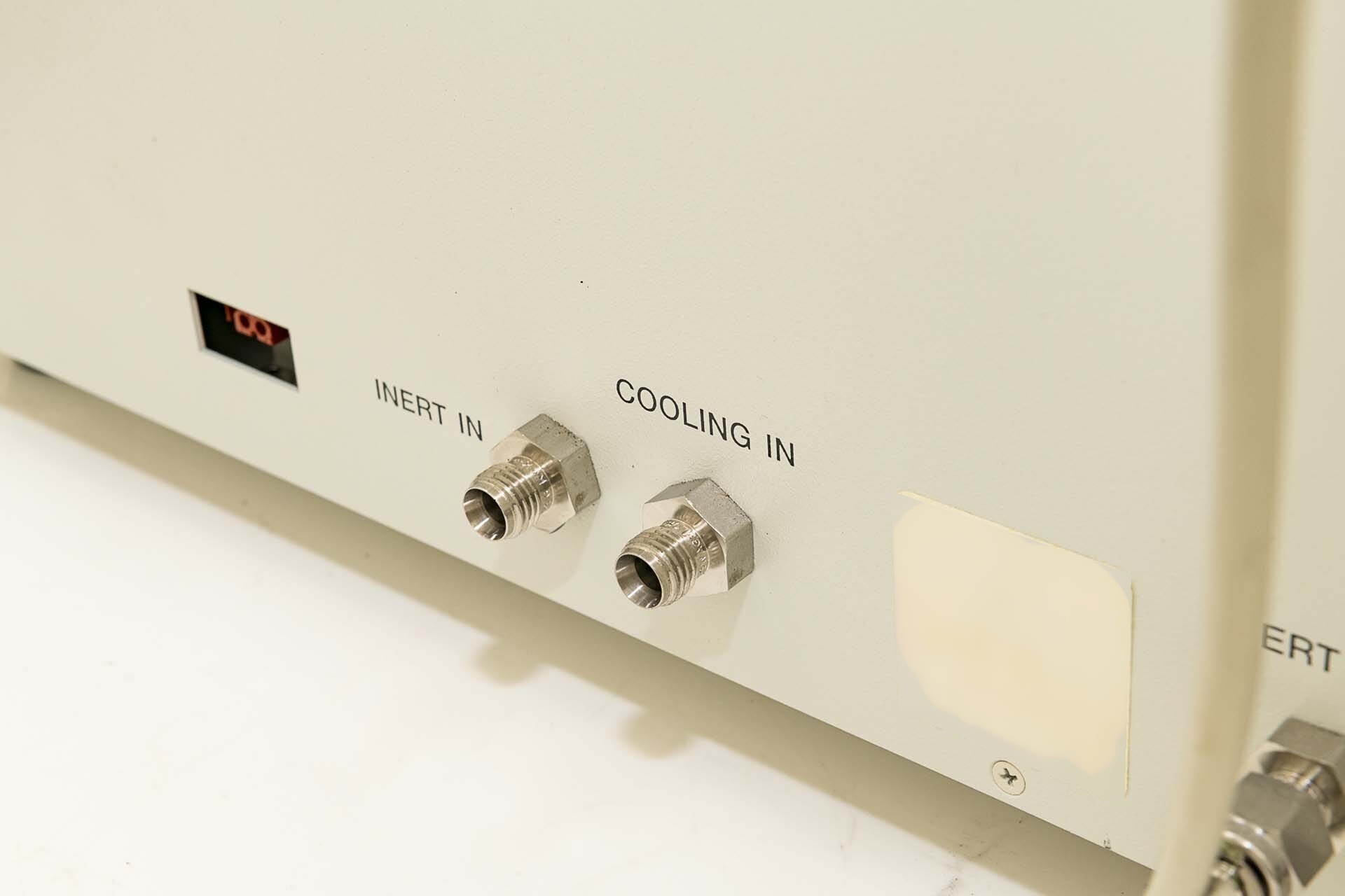 图为 已使用的 KLA / TENCOR FLX-2320 待售