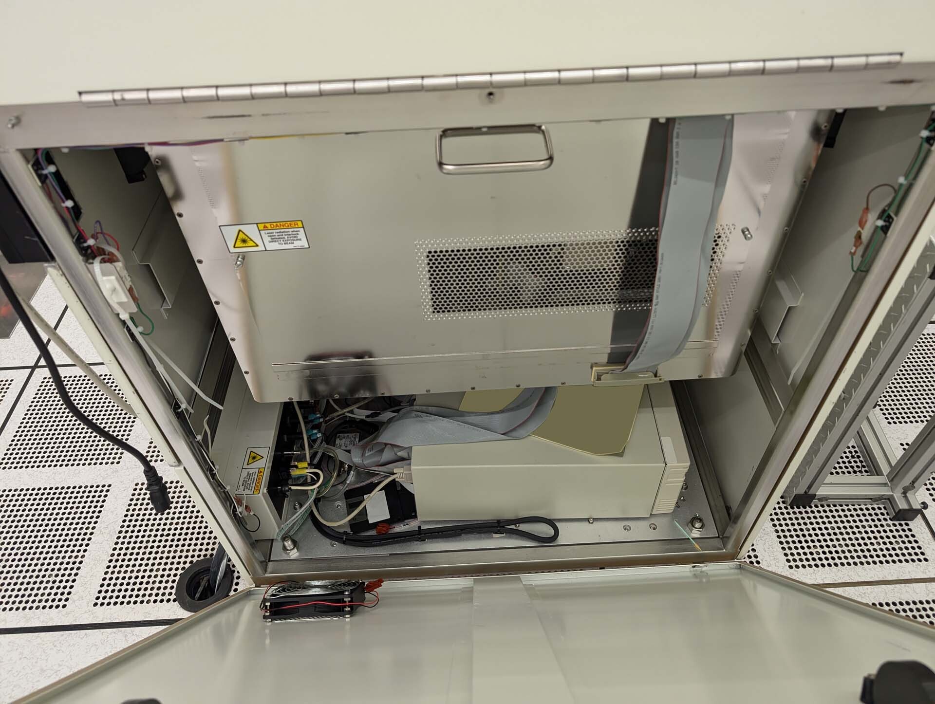 Foto Verwendet KLA / TENCOR FLX-5500 Zum Verkauf