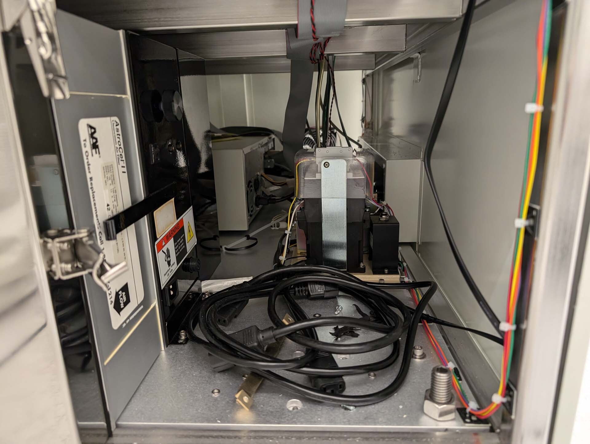 Foto Verwendet KLA / TENCOR FLX-5500 Zum Verkauf