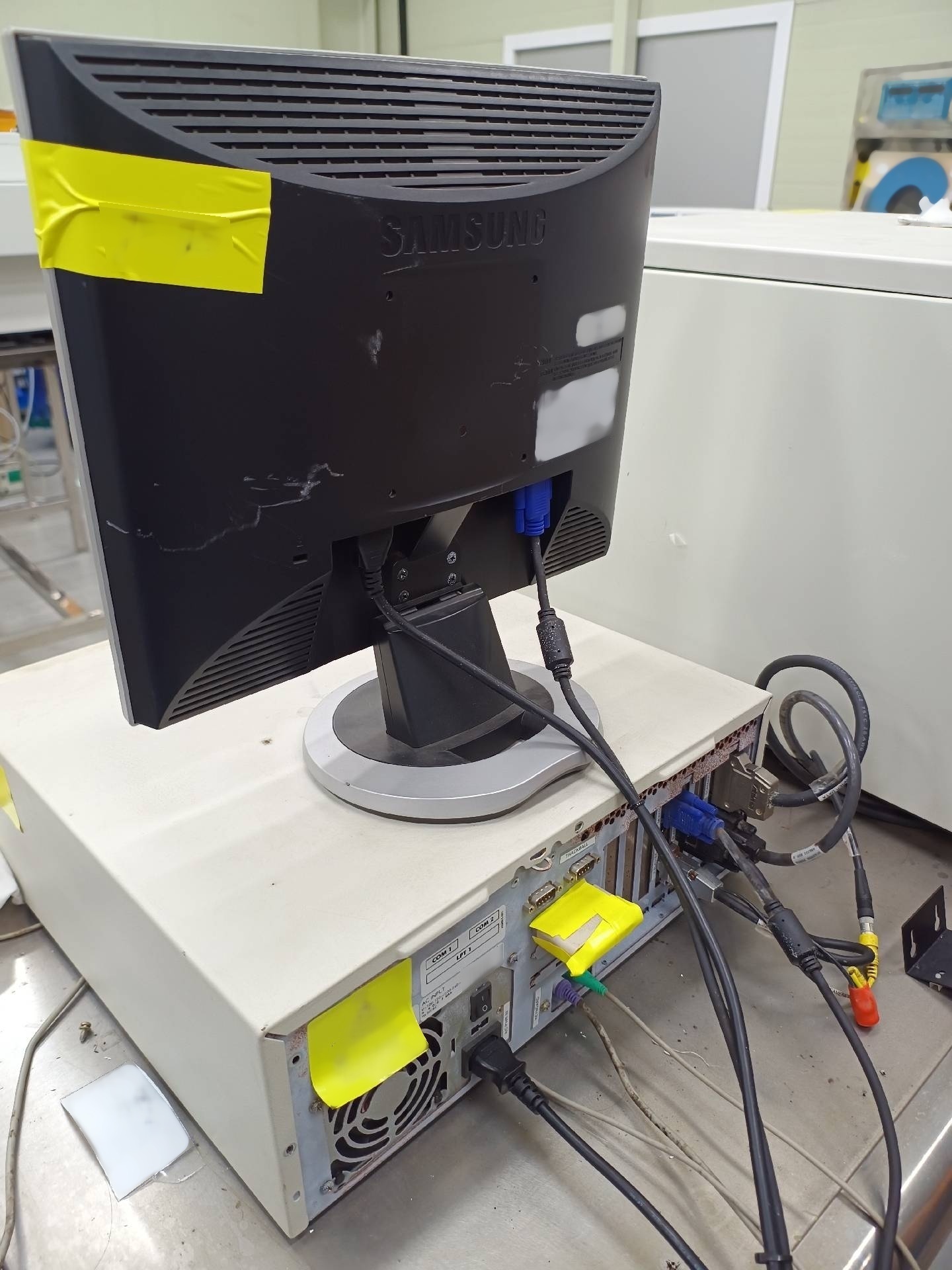 Photo Used KLA / TENCOR P10 For Sale