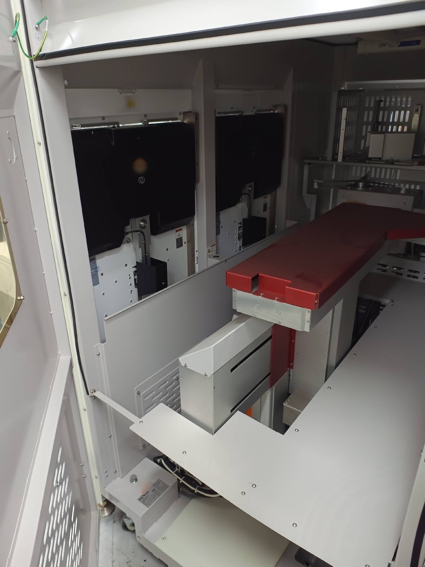 Foto Verwendet KLA / TENCOR PHX DF 5.0 Zum Verkauf