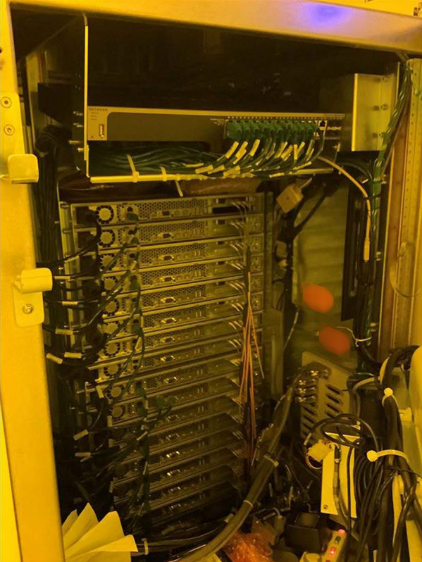 图为 已使用的 KLA / TENCOR Puma 9120 待售