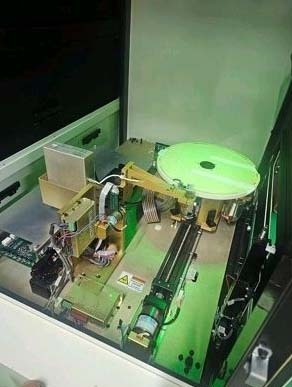 图为 已使用的 KLA / TENCOR RS-100 待售