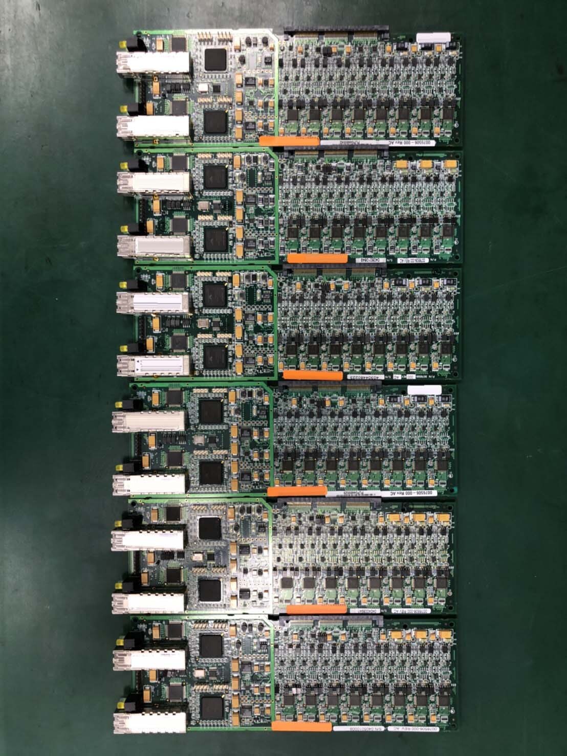 사진 사용됨 KLA / TENCOR SDB PCBs for 2365 판매용