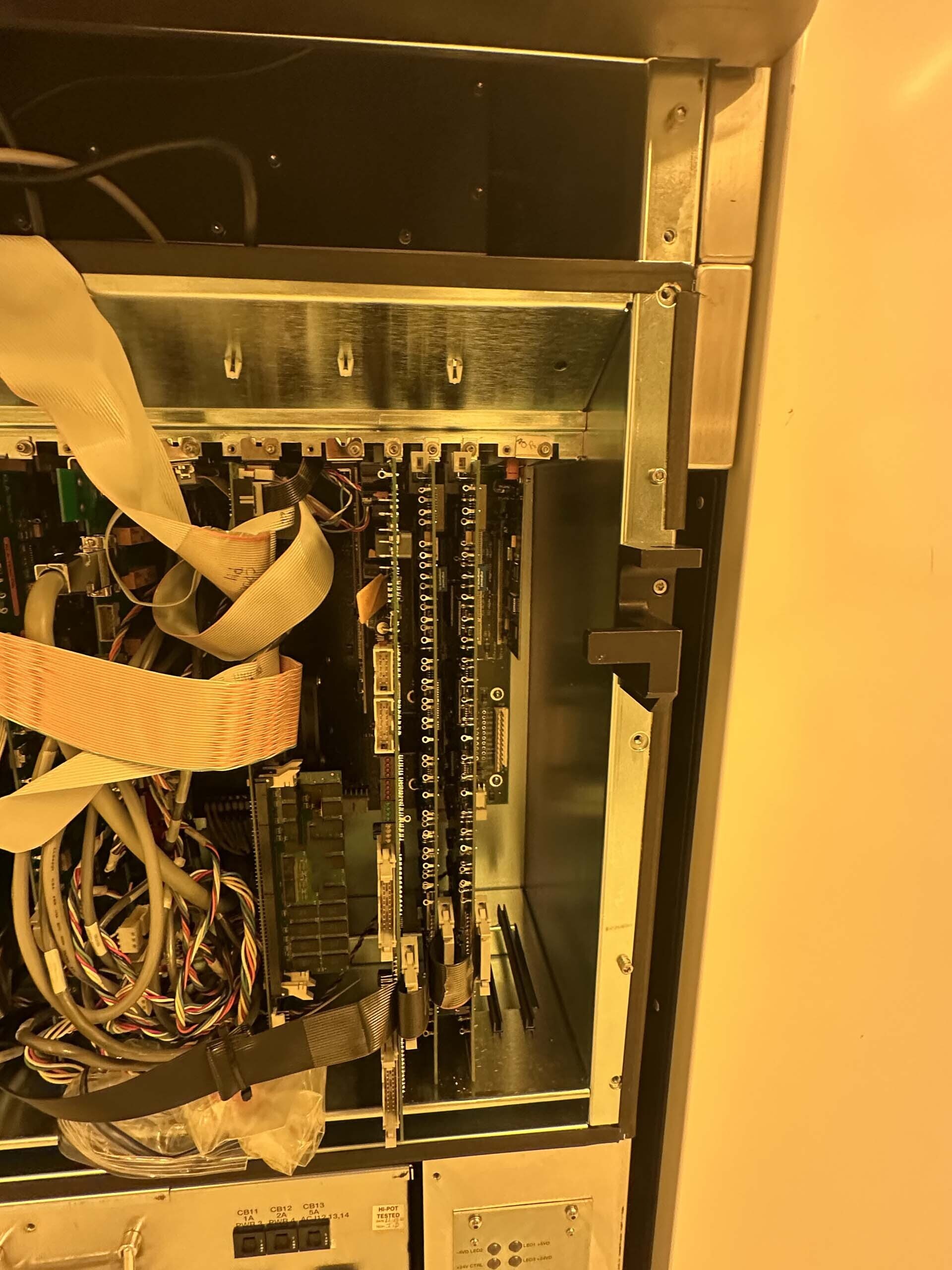 圖為 已使用的 KLA / TENCOR SP1-DLS-TQM 待售