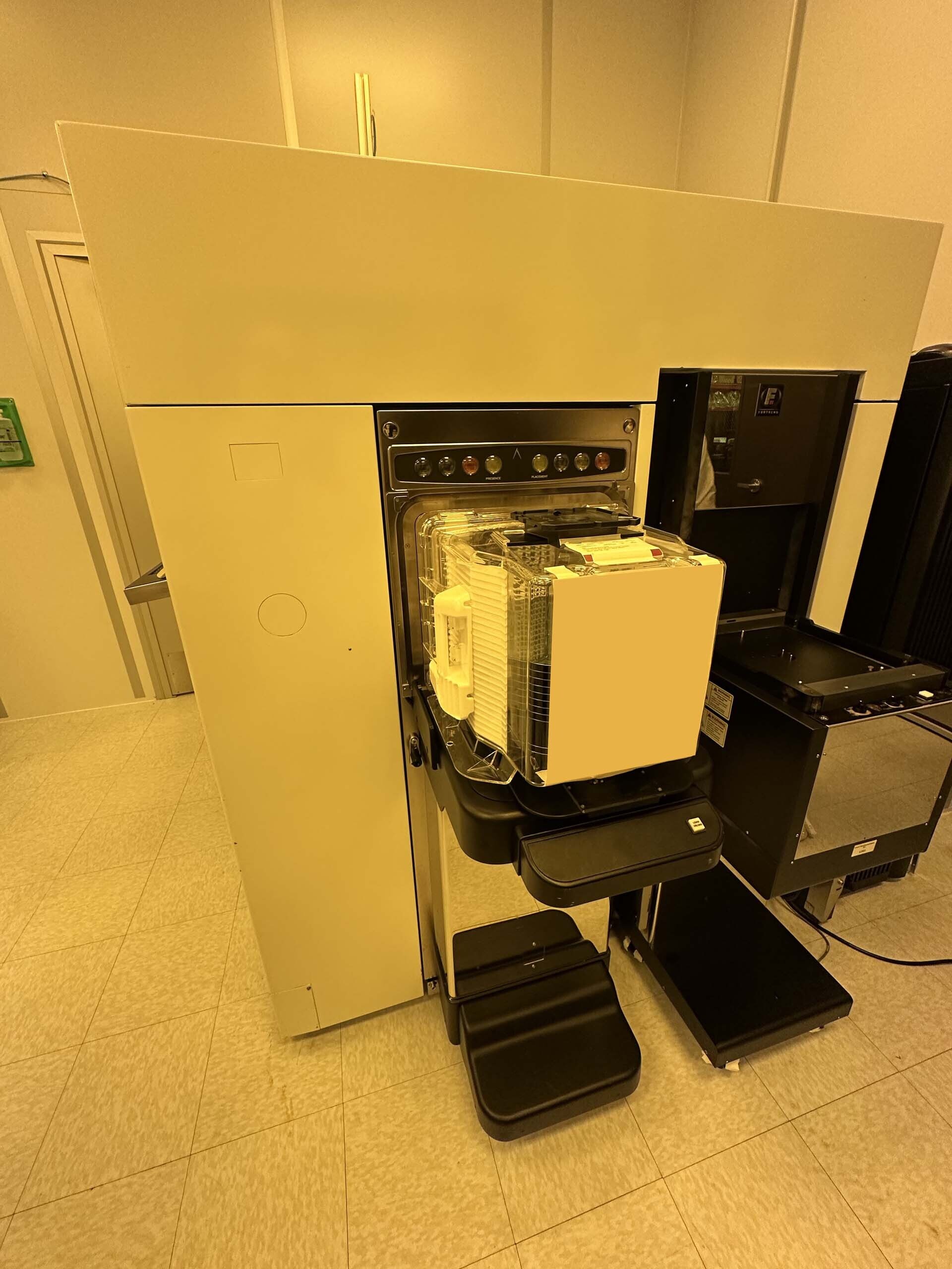 圖為 已使用的 KLA / TENCOR SP1-DLS-TQM 待售