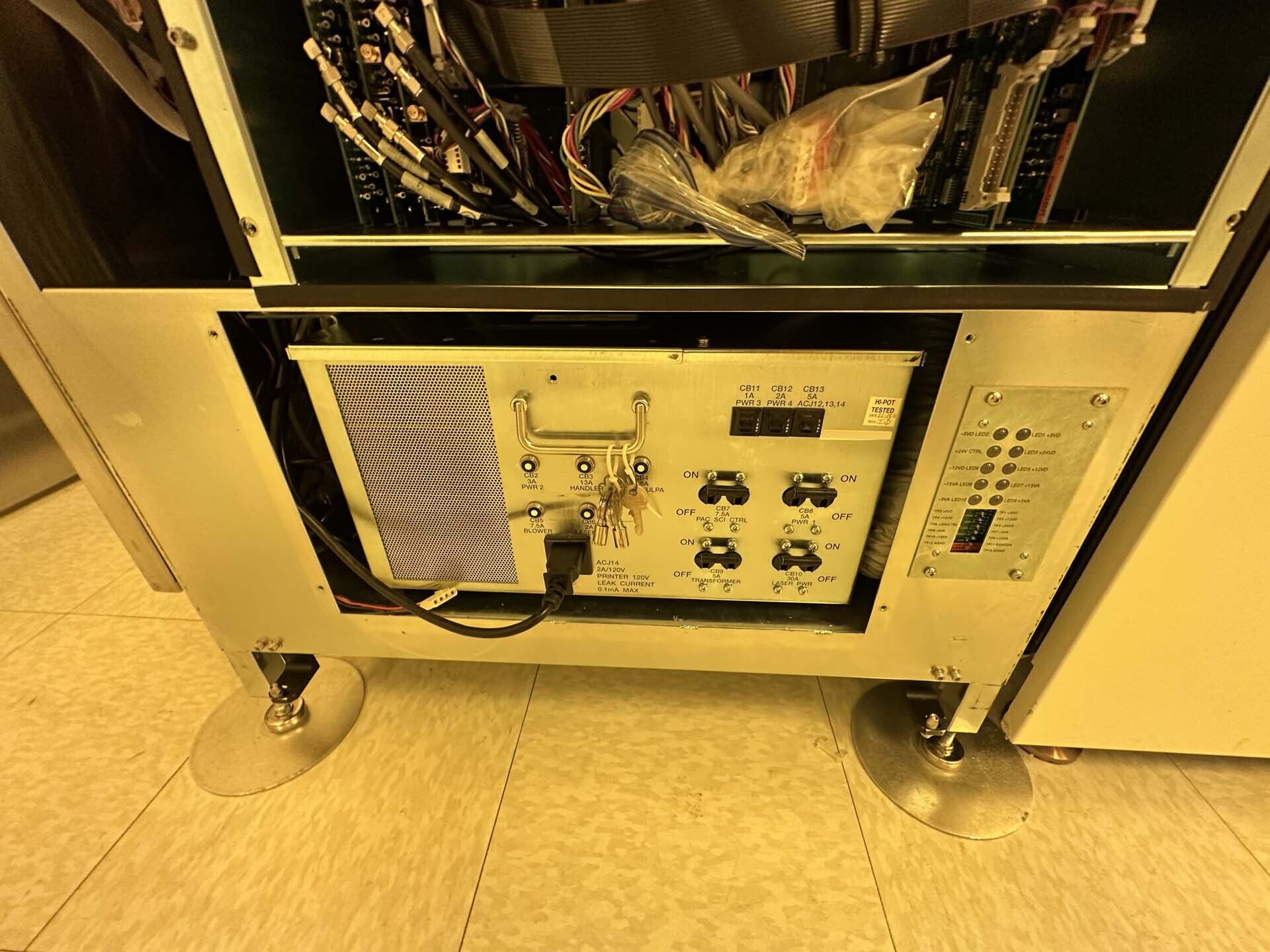 圖為 已使用的 KLA / TENCOR SP1-DLS-TQM 待售