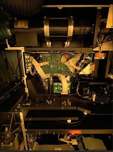 圖為 已使用的 KLA / TENCOR SP1-DLS-TQM 待售