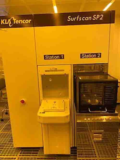 Photo Used KLA / TENCOR Surfscan SP2 For Sale