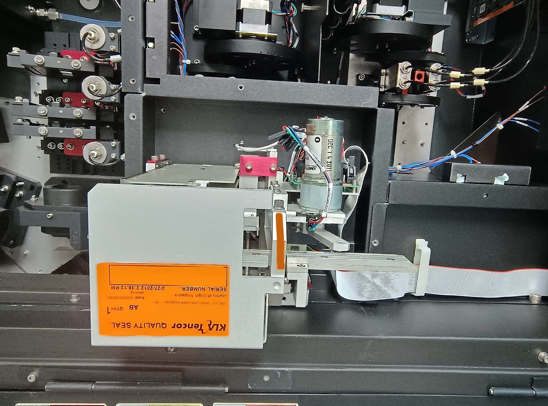 图为 已使用的 KLA / TENCOR Surfscan SP2 待售