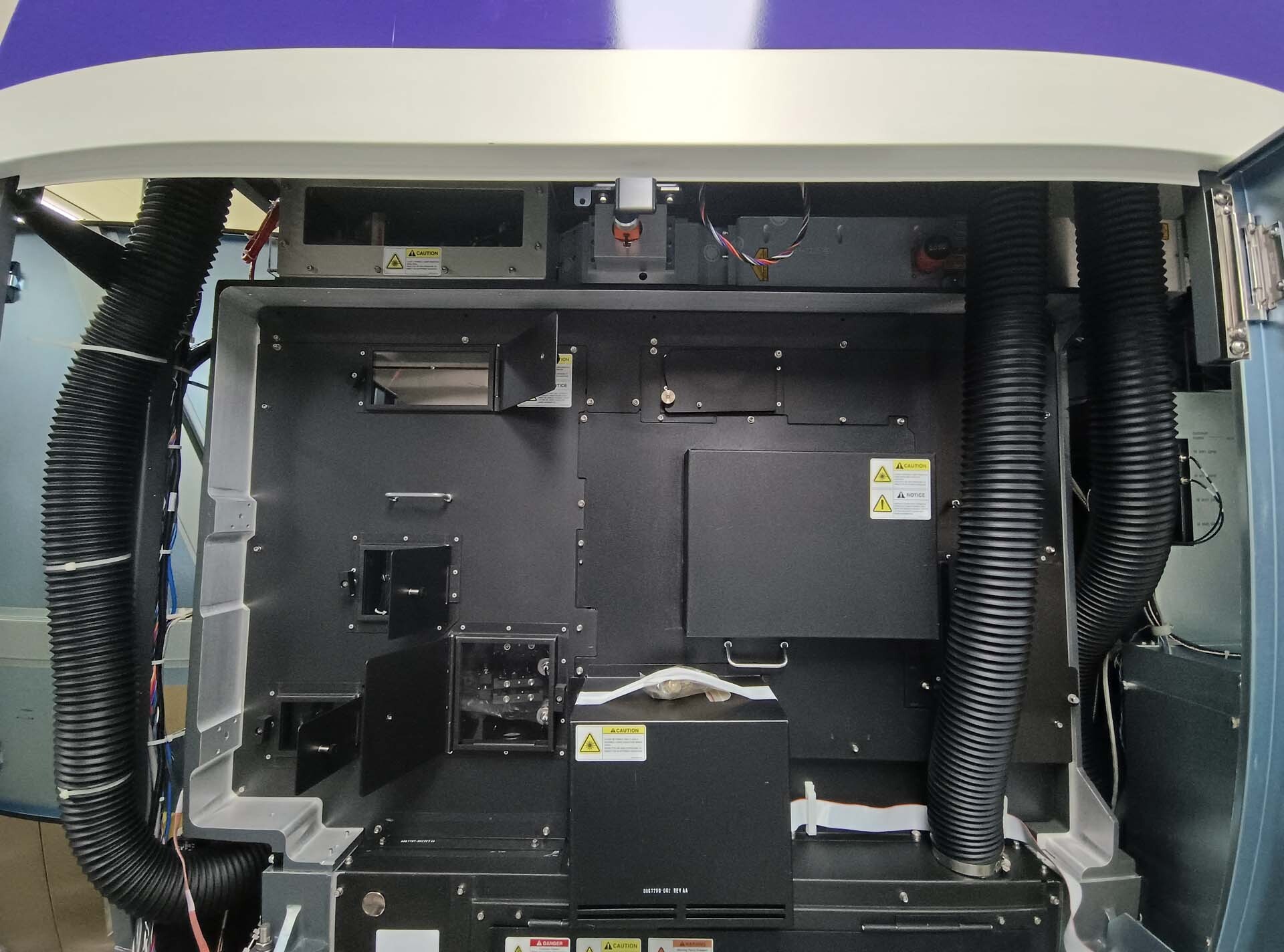 图为 已使用的 KLA / TENCOR Surfscan SP2 待售