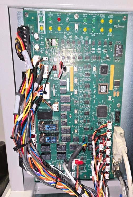 圖為 已使用的 KLA / TENCOR Surfscan SP3+ 待售