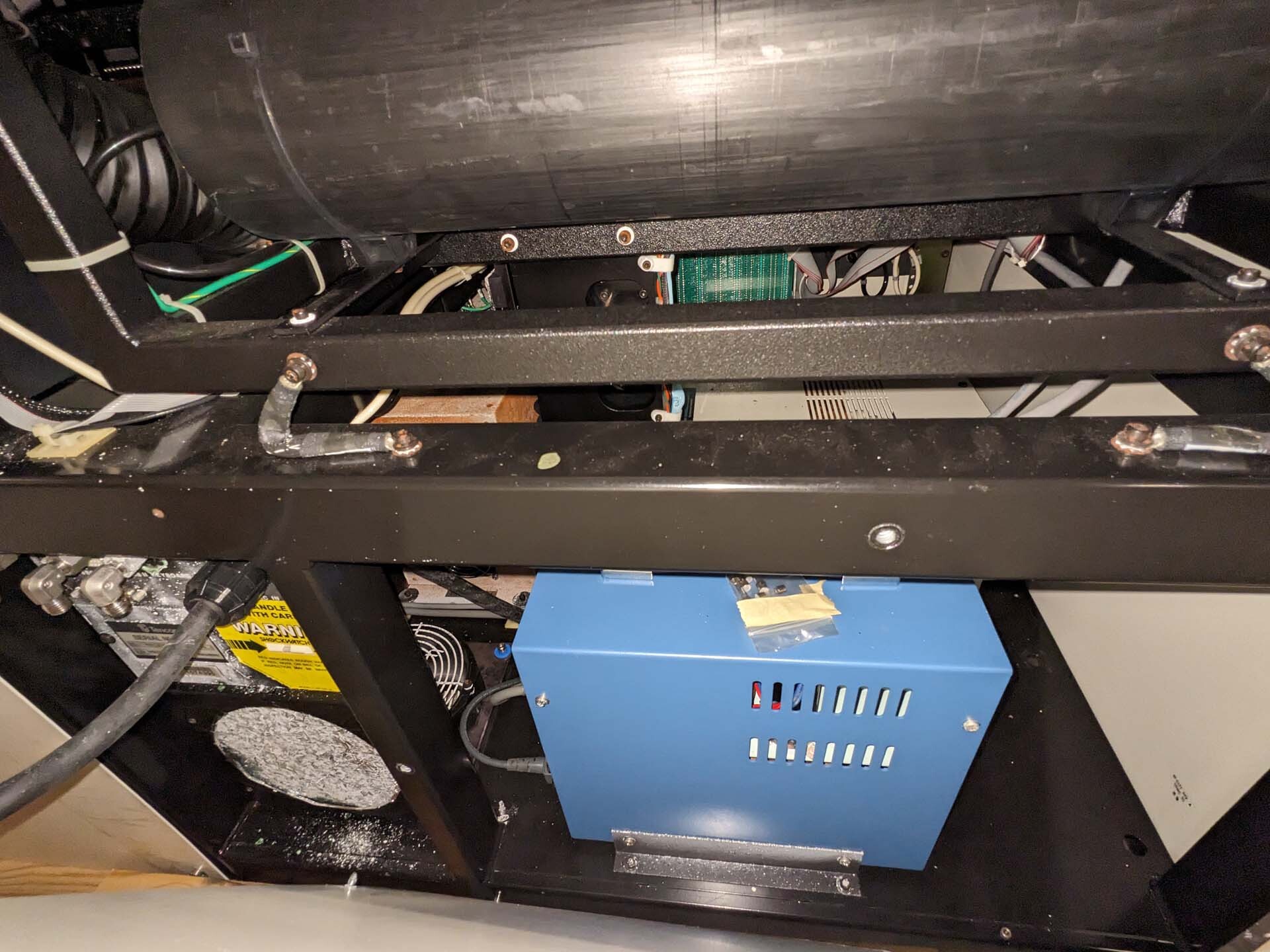 圖為 已使用的 KLA / TENCOR UV 1050 待售