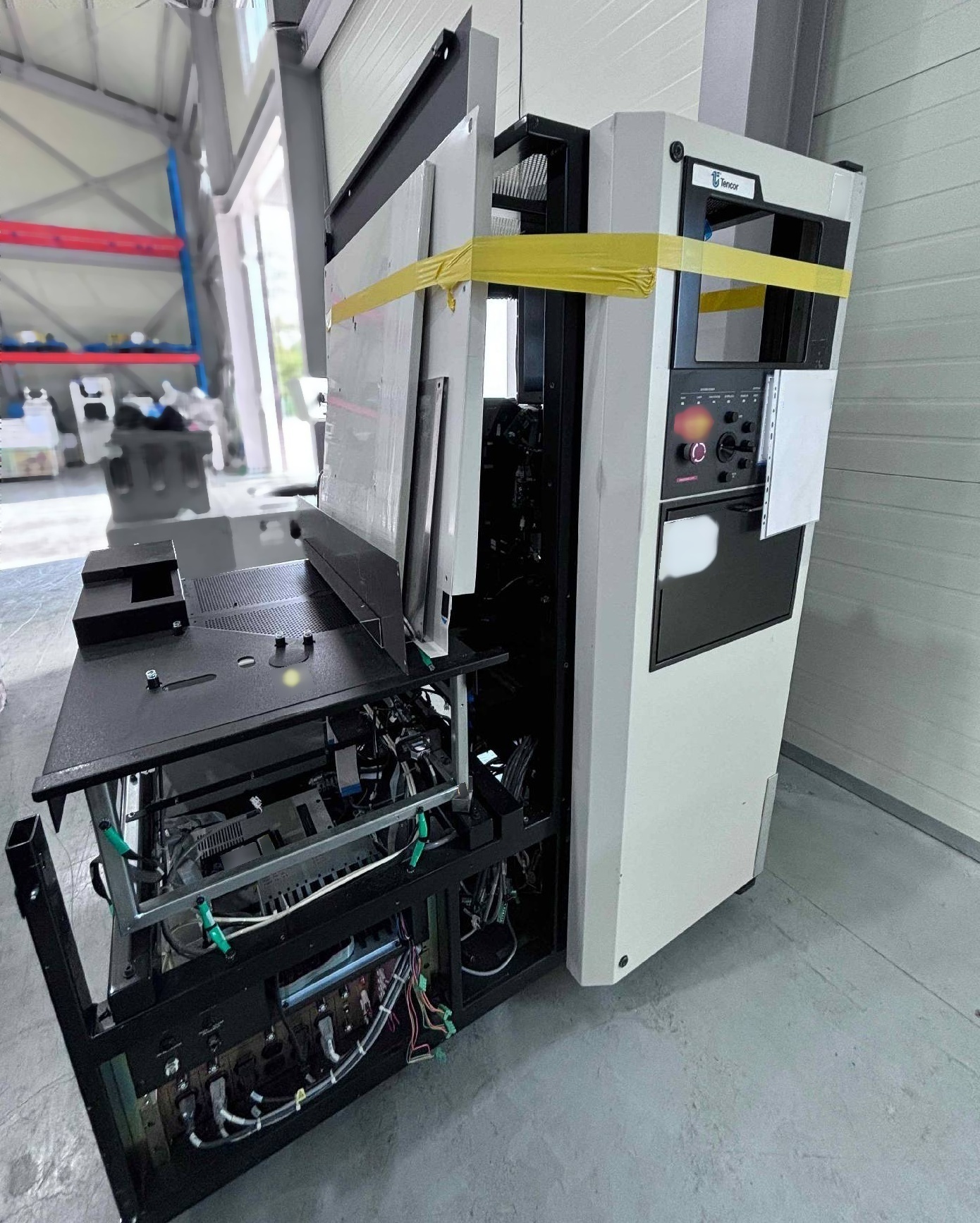 사진 사용됨 KLA / TENCOR UV 1250SE 판매용