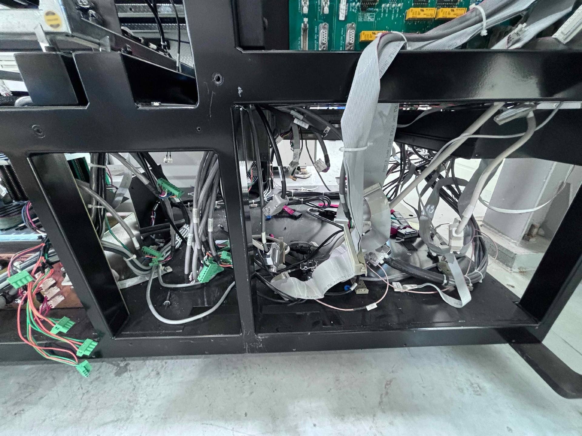 사진 사용됨 KLA / TENCOR UV 1250SE 판매용