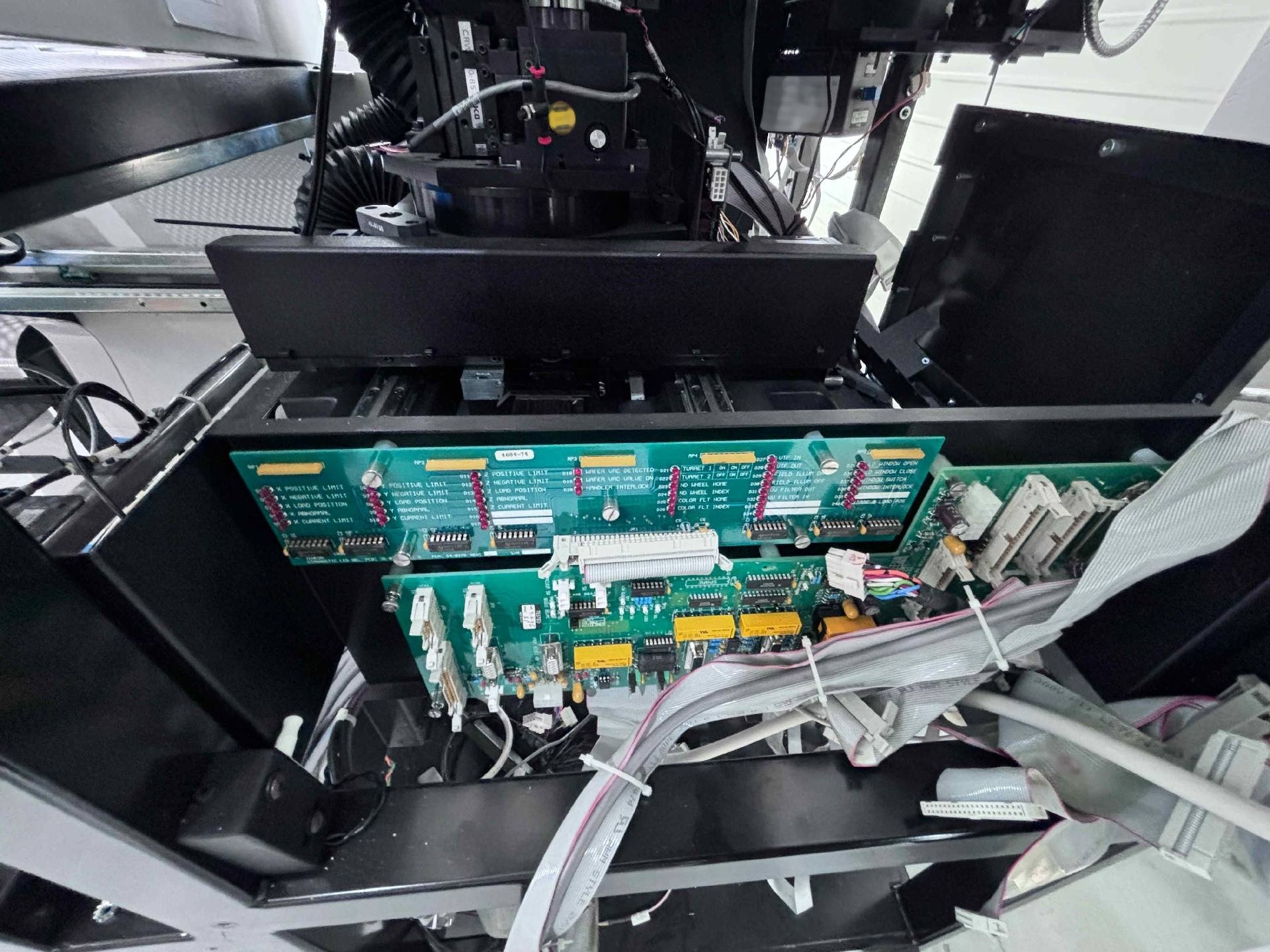 사진 사용됨 KLA / TENCOR UV 1250SE 판매용