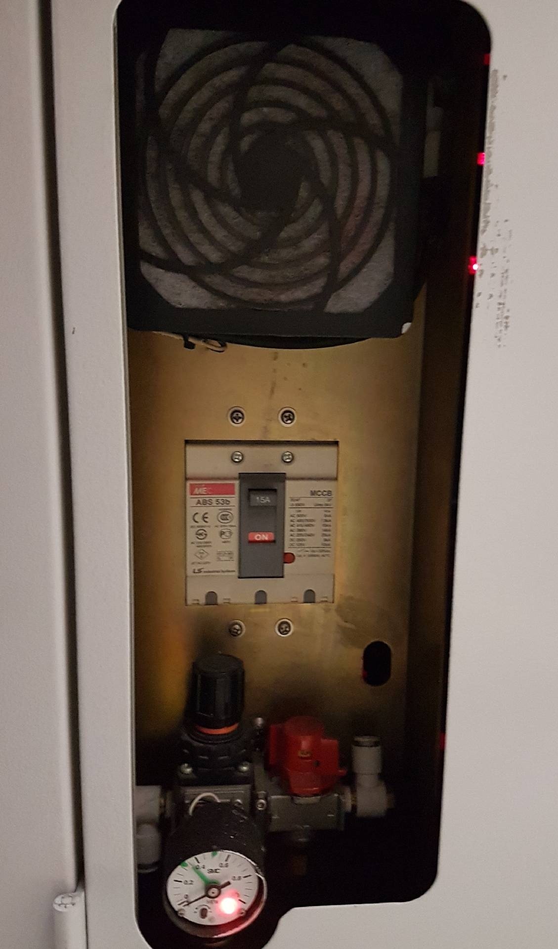 Foto Verwendet KOH YOUNG TECHNOLOGY KY 8030L Zum Verkauf
