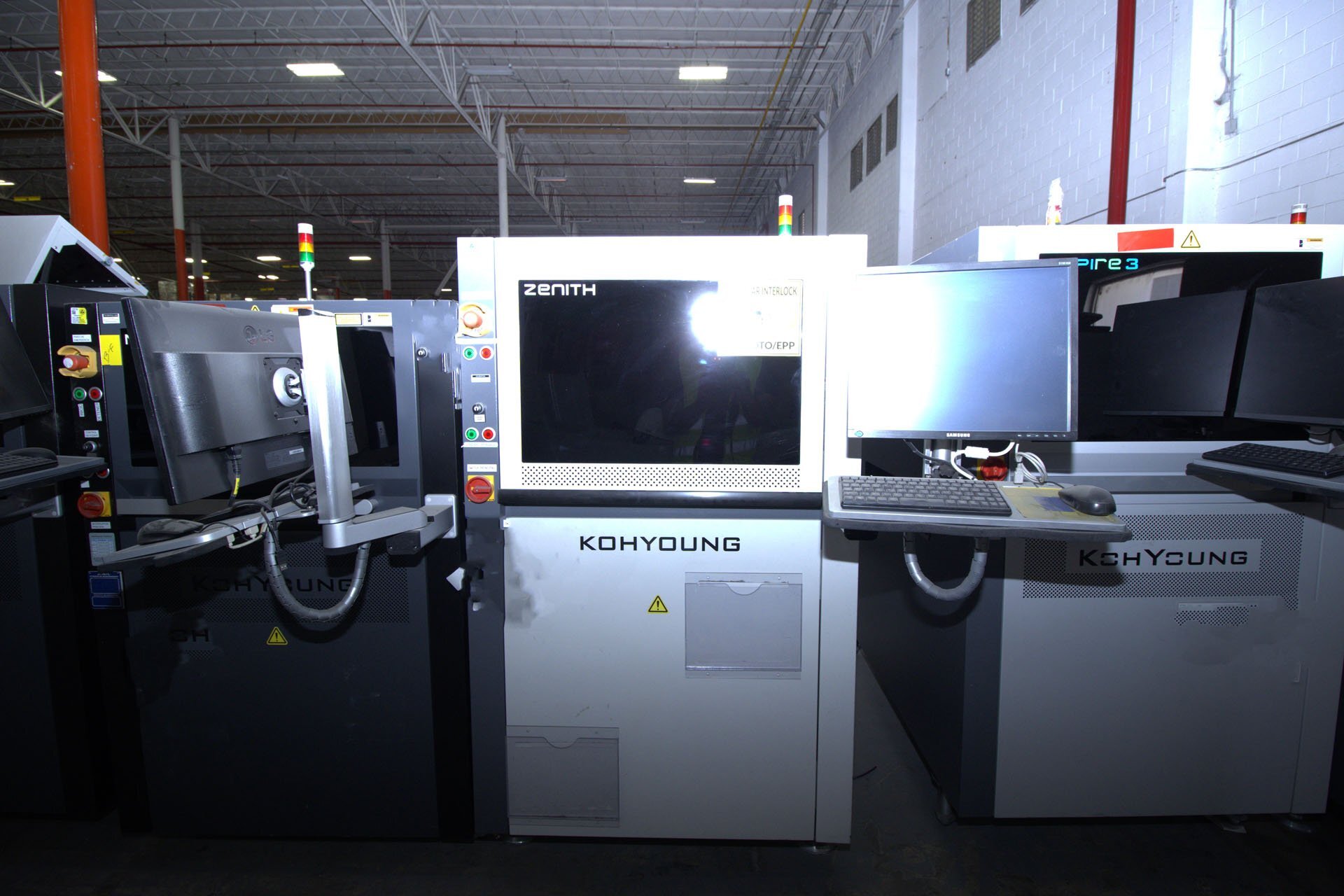 Photo Utilisé KOH YOUNG Zenith À vendre
