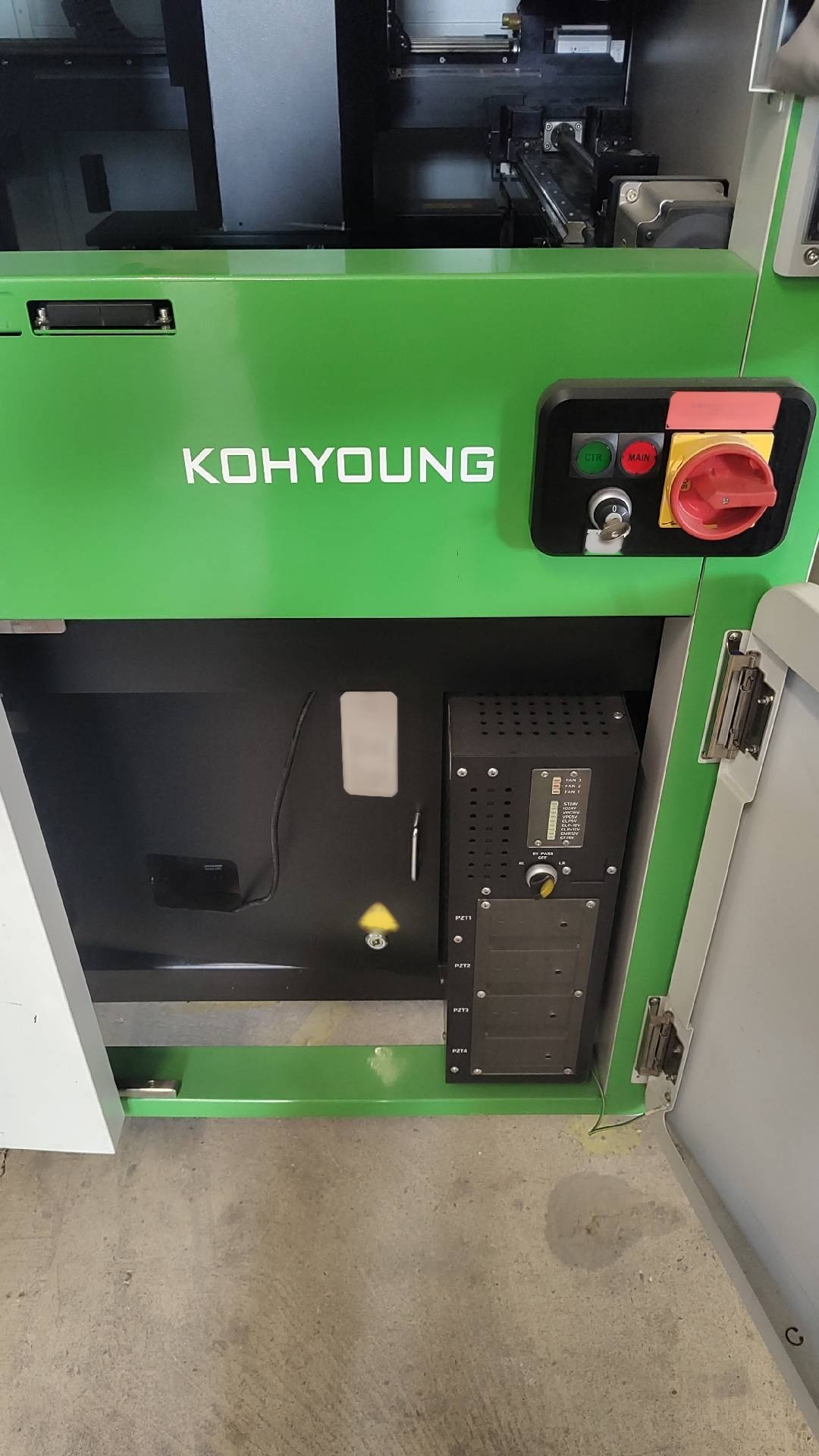 사진 사용됨 KOH-YOUNG Zenith Lite 판매용