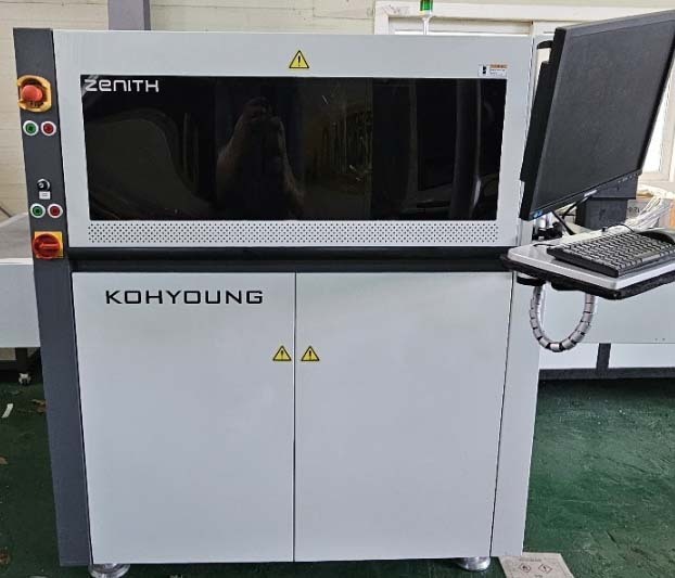 Photo Utilisé KOH-YOUNG Zenith À vendre