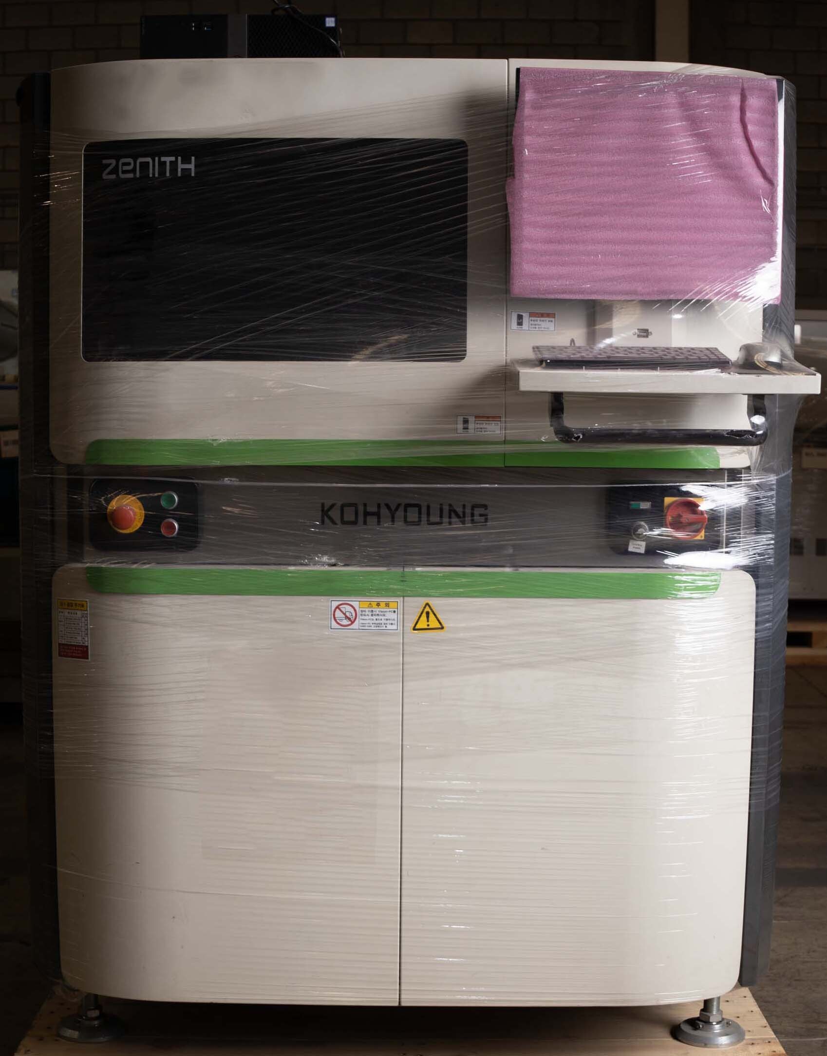 Photo Used KOH-YOUNG Zenith For Sale