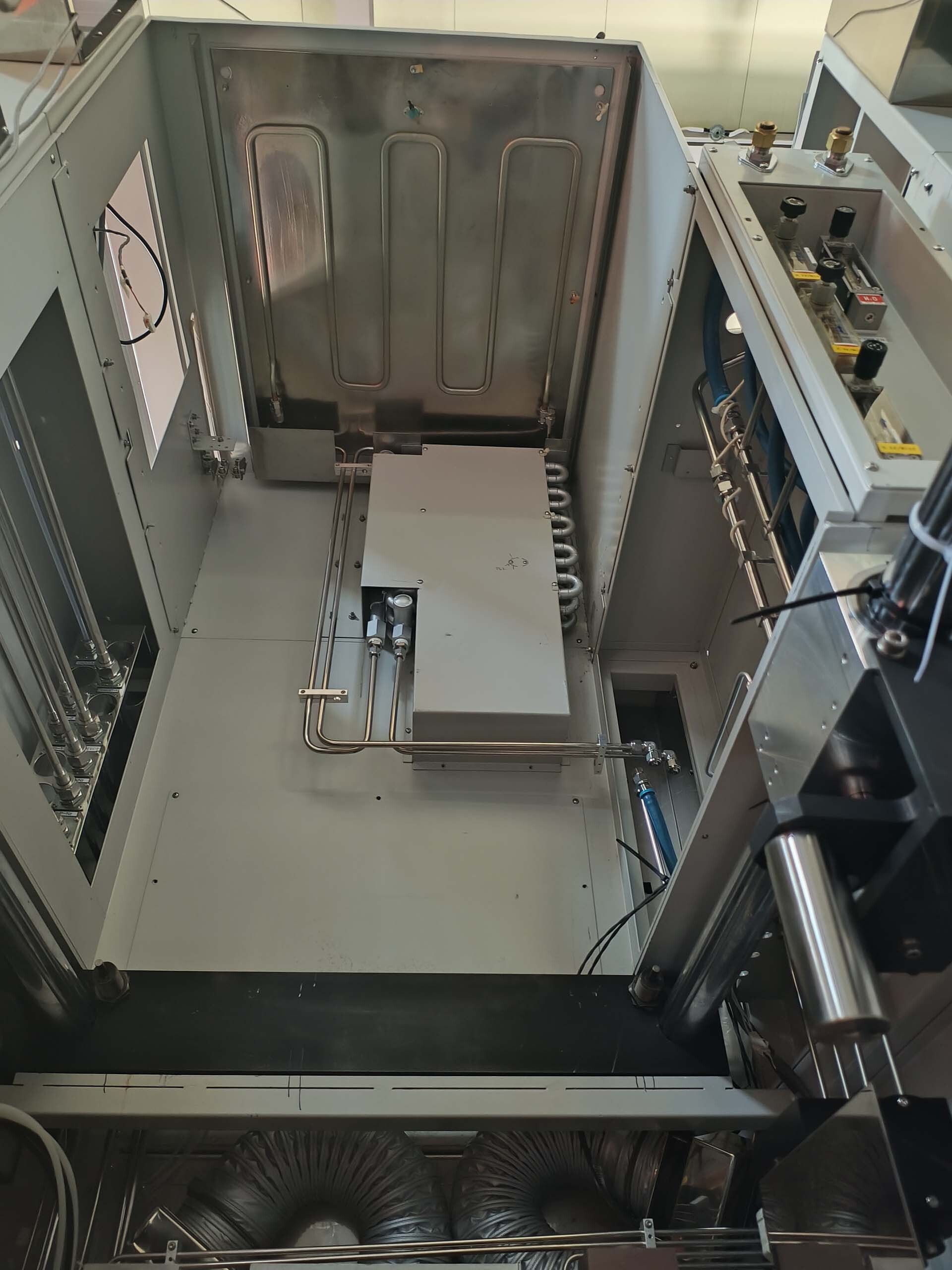 사진 사용됨 KOKUSAI DJ-835V 판매용