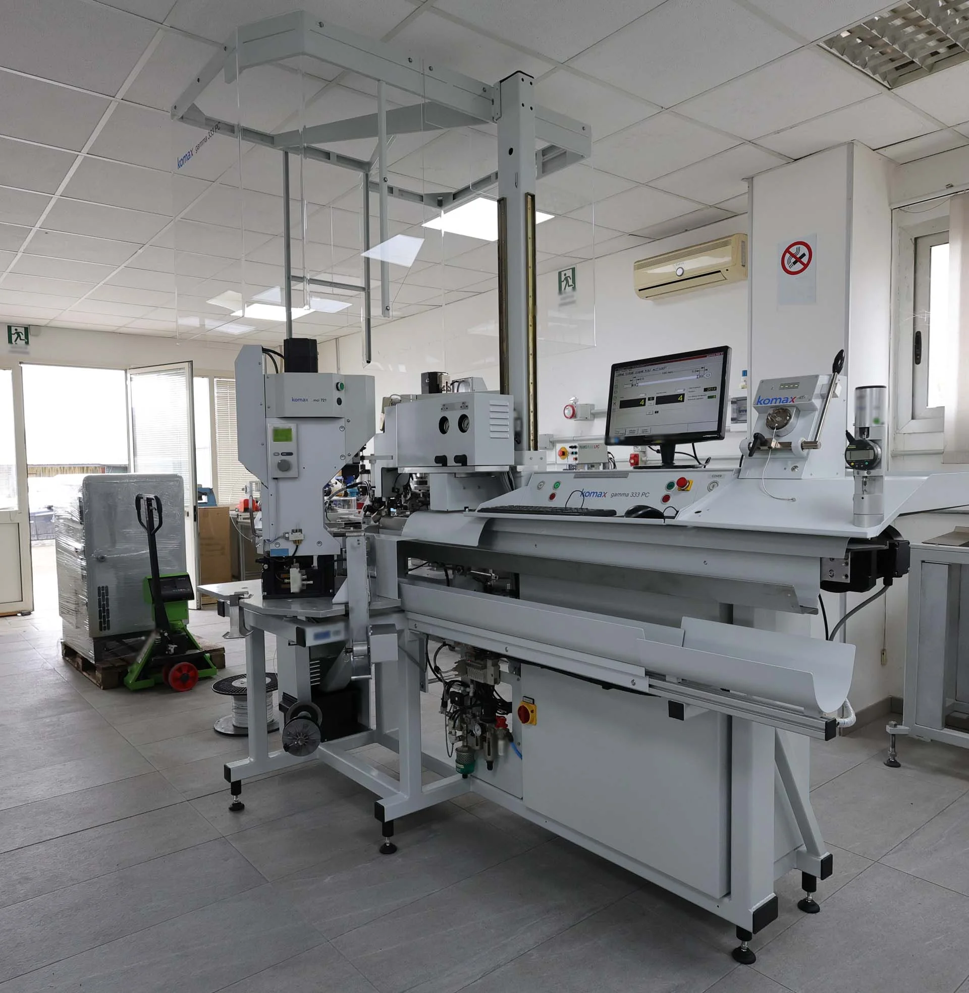 komax_gamma-333-pc_78831152.webp