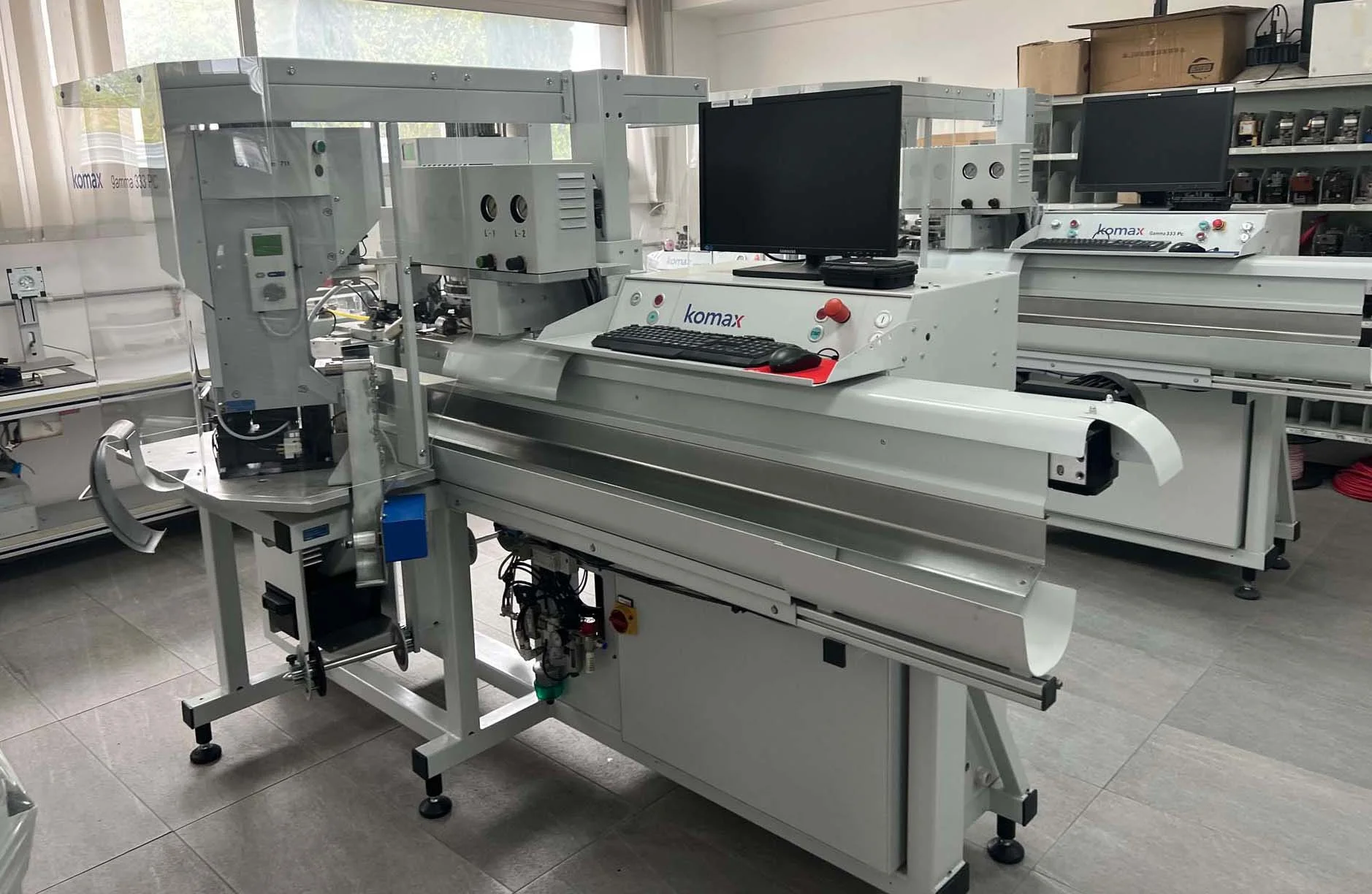KOMAX Gamma 333 PC Solar Production Equipment used for sale price