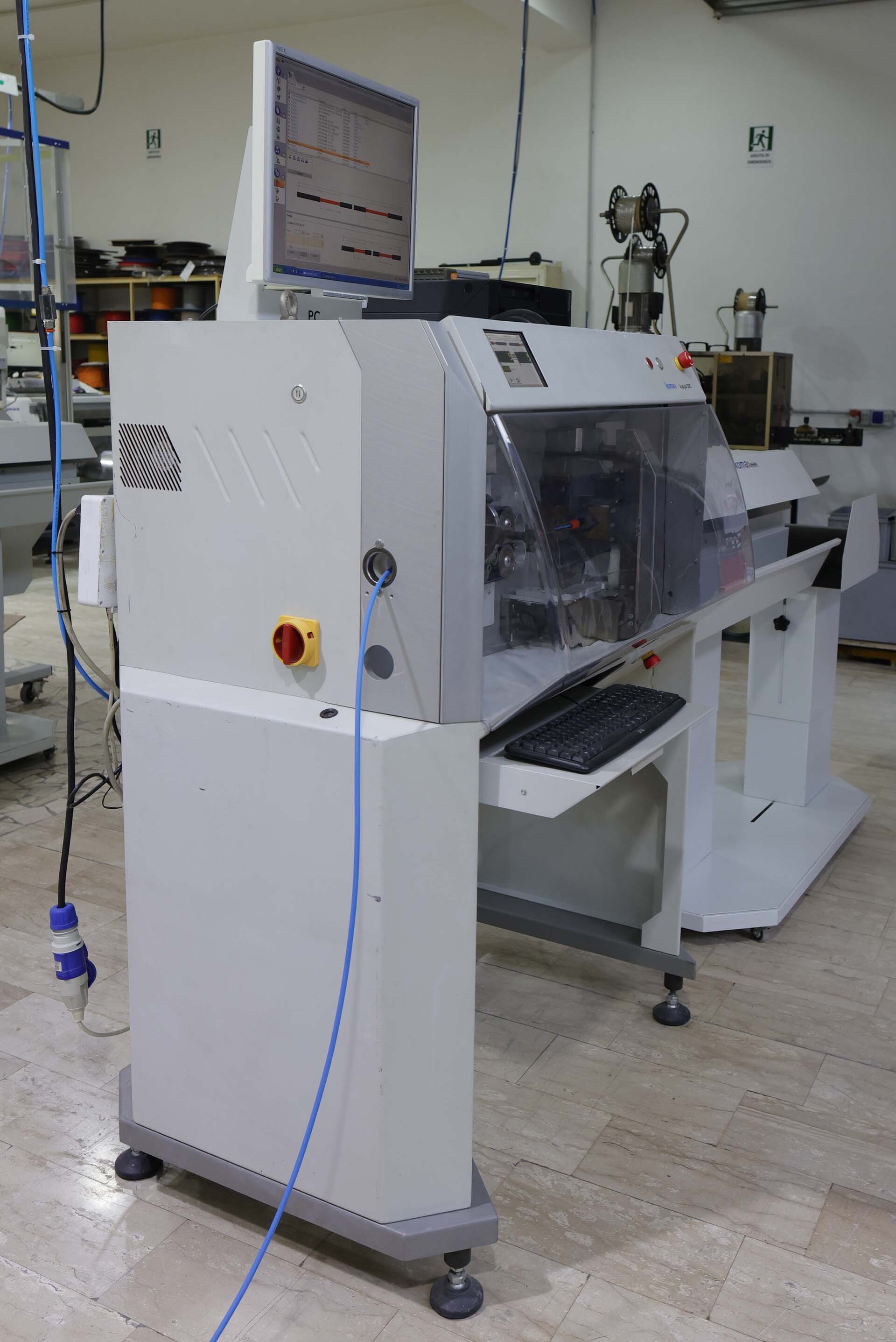 Photo Utilisé KOMAX Kappa 350 À vendre