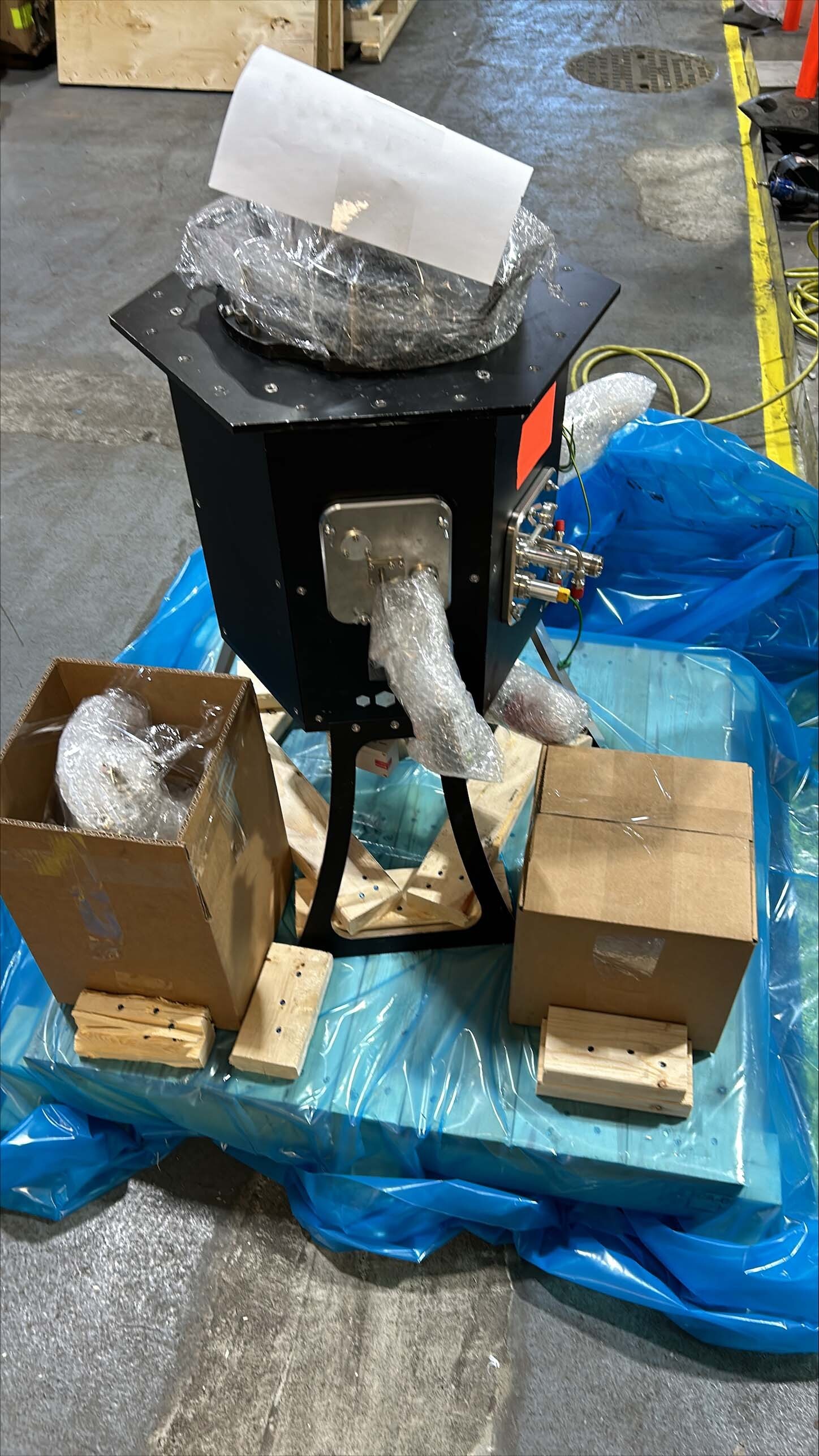 Photo Used KORVUS Hex‐L For Sale