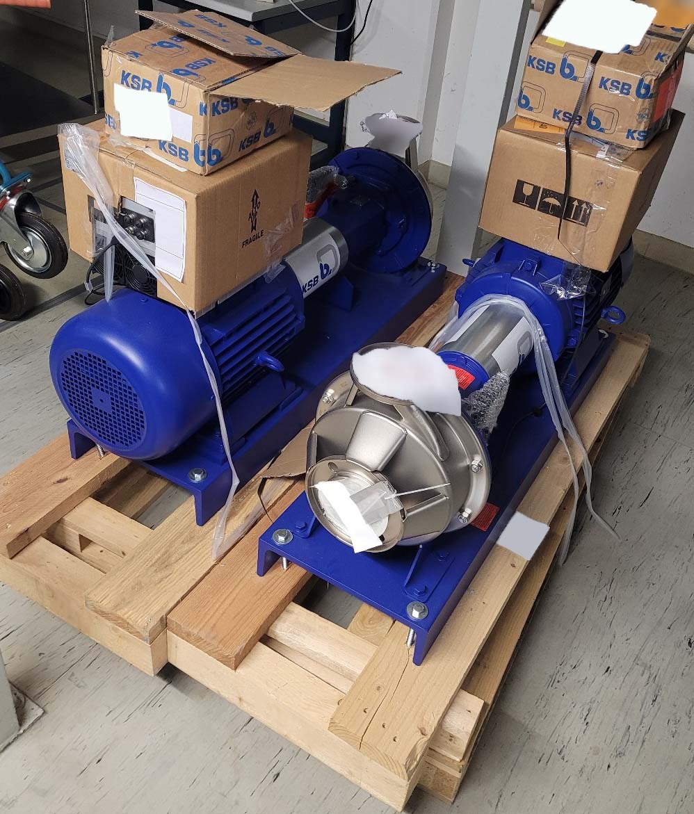 사진 사용됨 KSB Centrifugal pumps 판매용