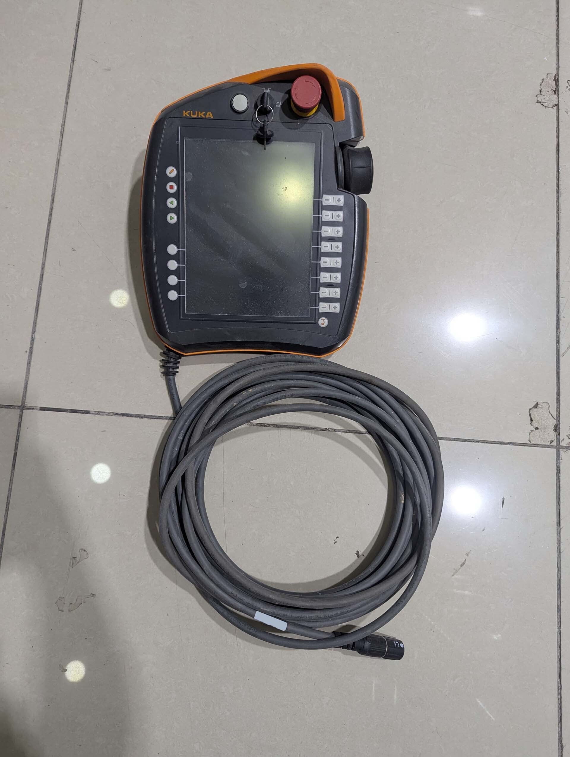 图为 已使用的 KUKA KR 10 R1100 WP 待售