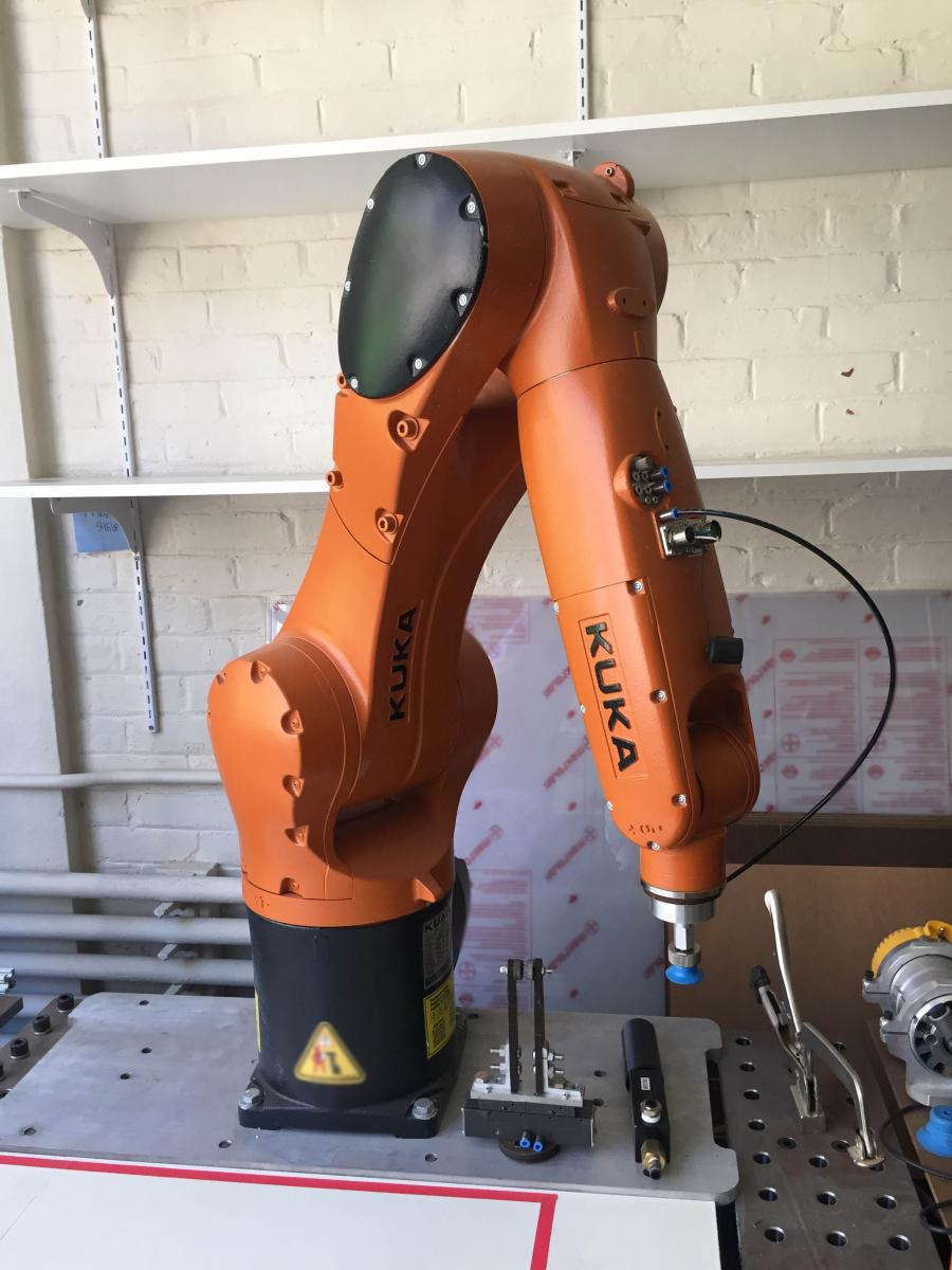 Photo Used KUKA KR C4 For Sale