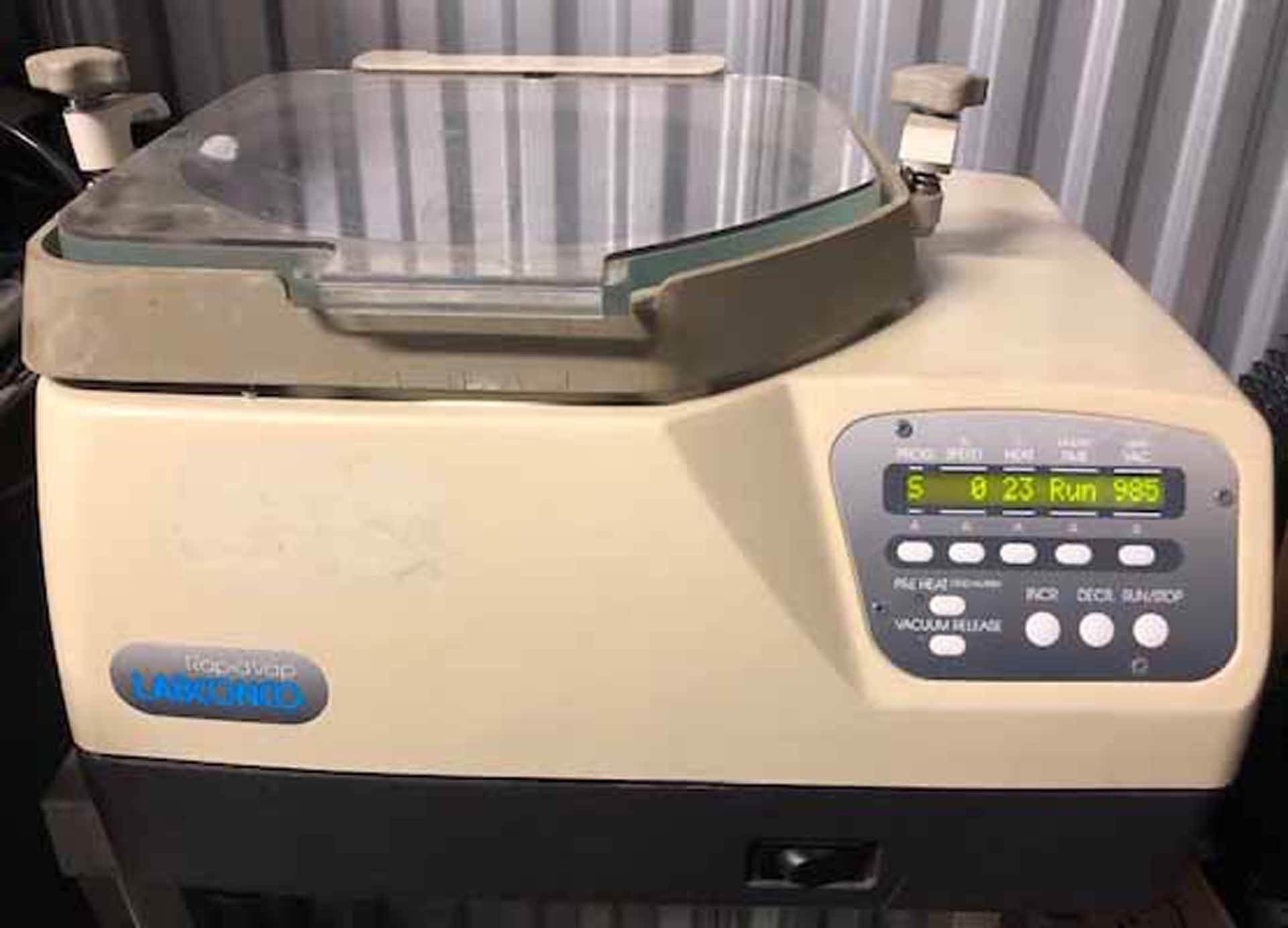 Photo Used LABCONCO RapidVap For Sale