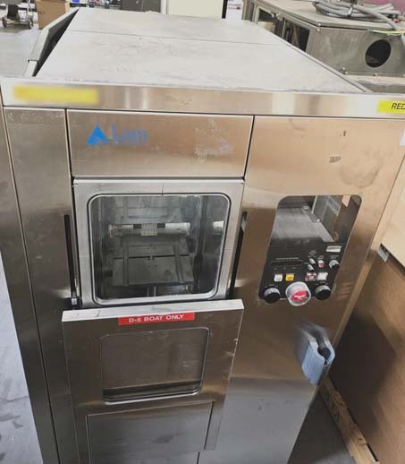 Foto Verwendet LAM RESEARCH / DRYTEK 384T Zum Verkauf