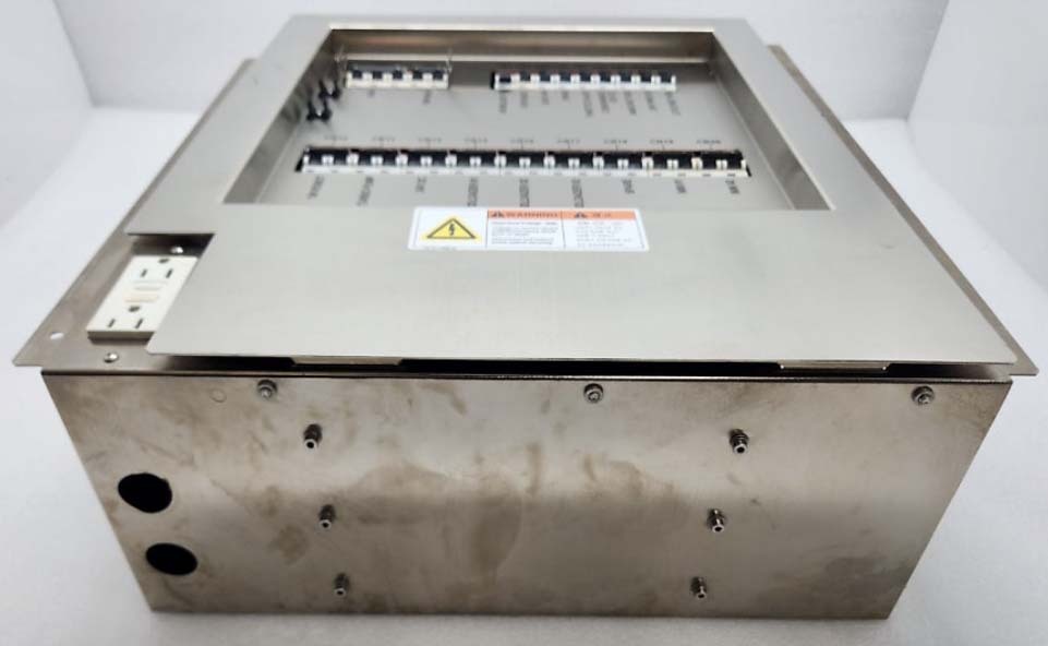 Photo Used LAM RESEARCH / NOVELLUS 02-273010-00 for Concept 3 WTS For Sale