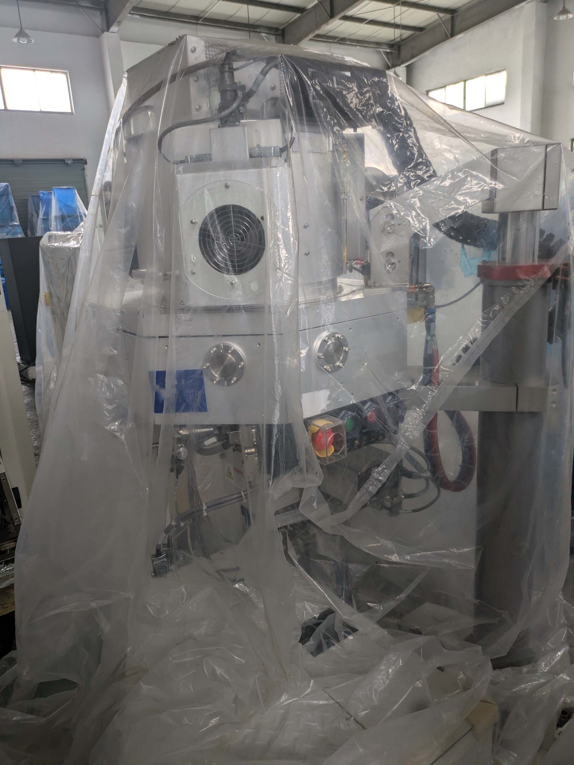 Foto Verwendet LAM RESEARCH / NOVELLUS Altus ExtremeFill Zum Verkauf