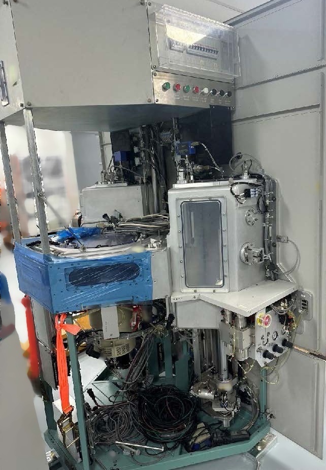 Foto Verwendet LAM RESEARCH / NOVELLUS CONCEPT 2 Zum Verkauf