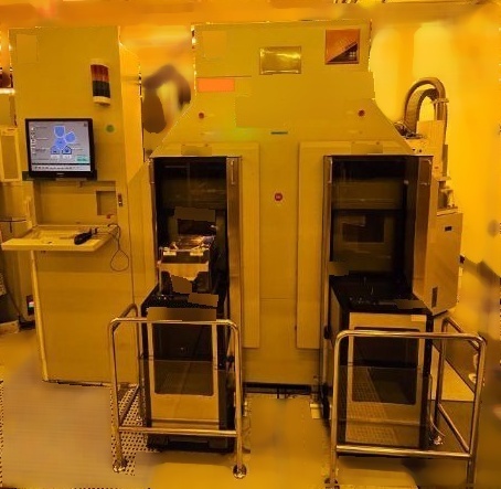 Foto Verwendet LAM RESEARCH / NOVELLUS CONCEPT 2 Zum Verkauf