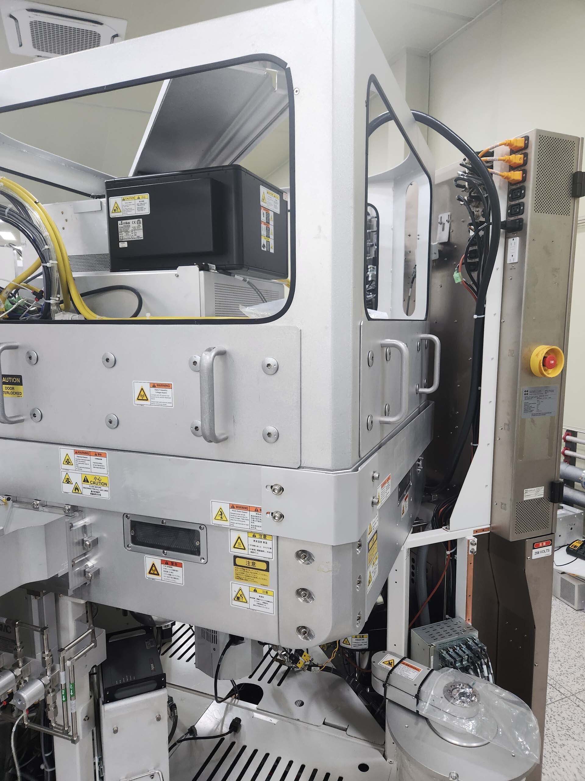 사진 사용됨 LAM RESEARCH / NOVELLUS Vector Express 판매용