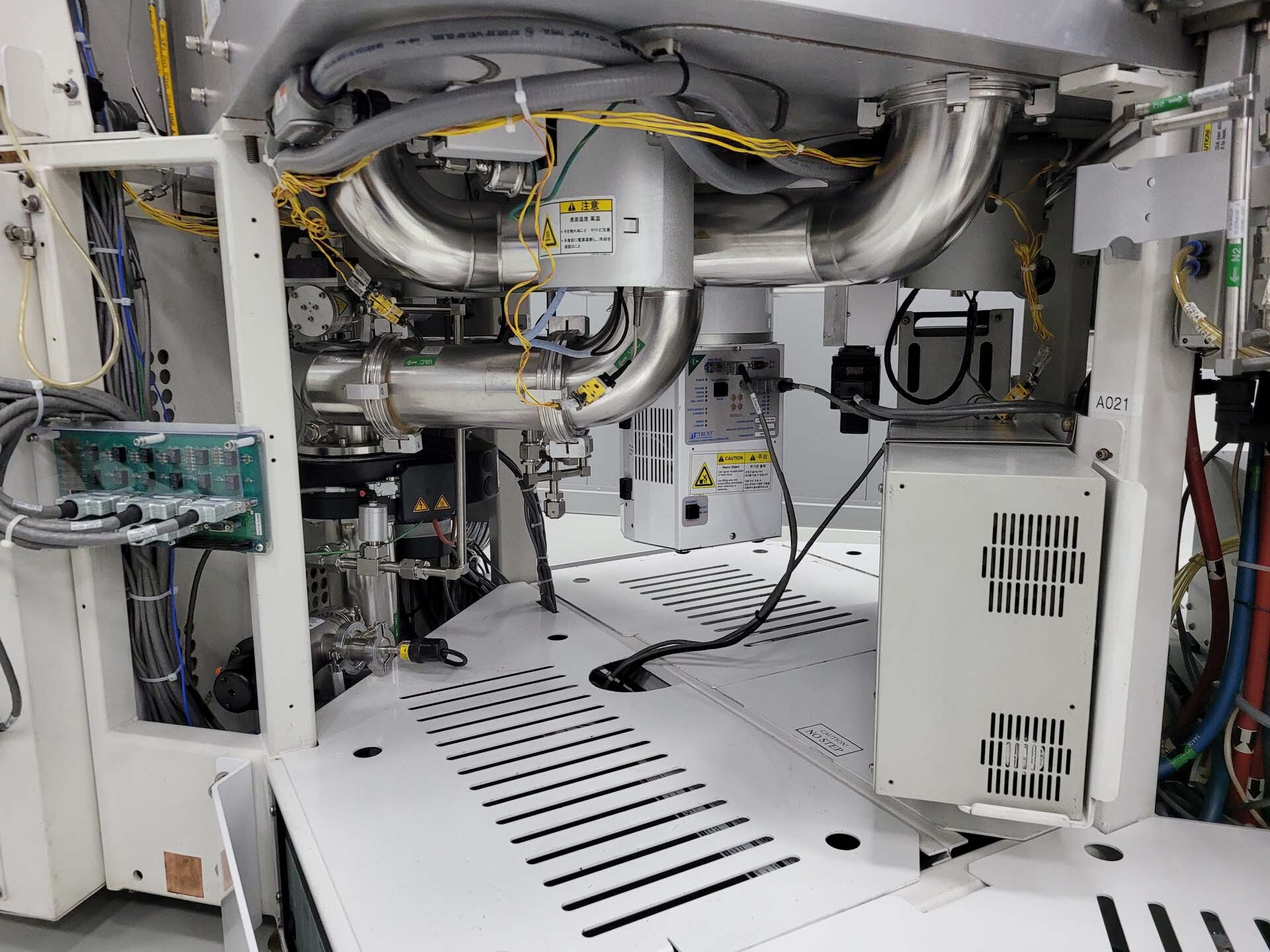 사진 사용됨 LAM RESEARCH / NOVELLUS Vector Express 판매용